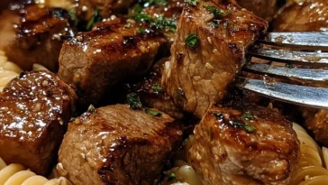 Garlic Butter Steak Bites served with Creamy Parmesan Shell Pasta