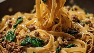 One-Pot Beef and Garlic Parmesan Spinach Pasta in a serving bowl